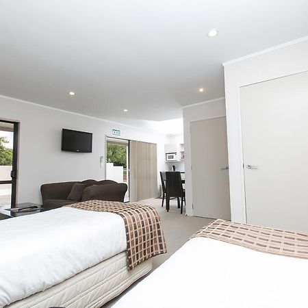 Parkview Motor Inn Pukekohe Eksteriør bilde
