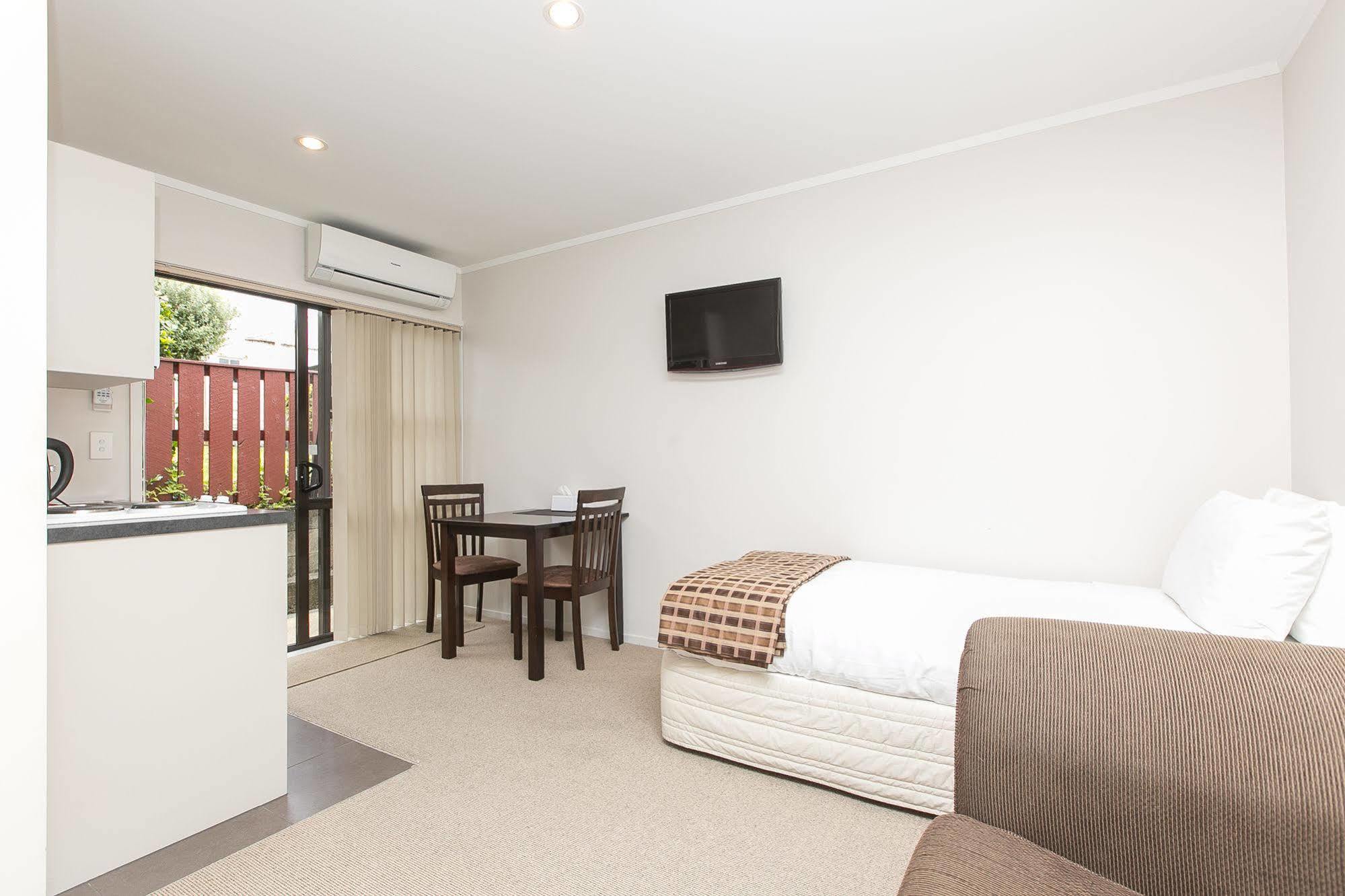 Parkview Motor Inn Pukekohe Eksteriør bilde