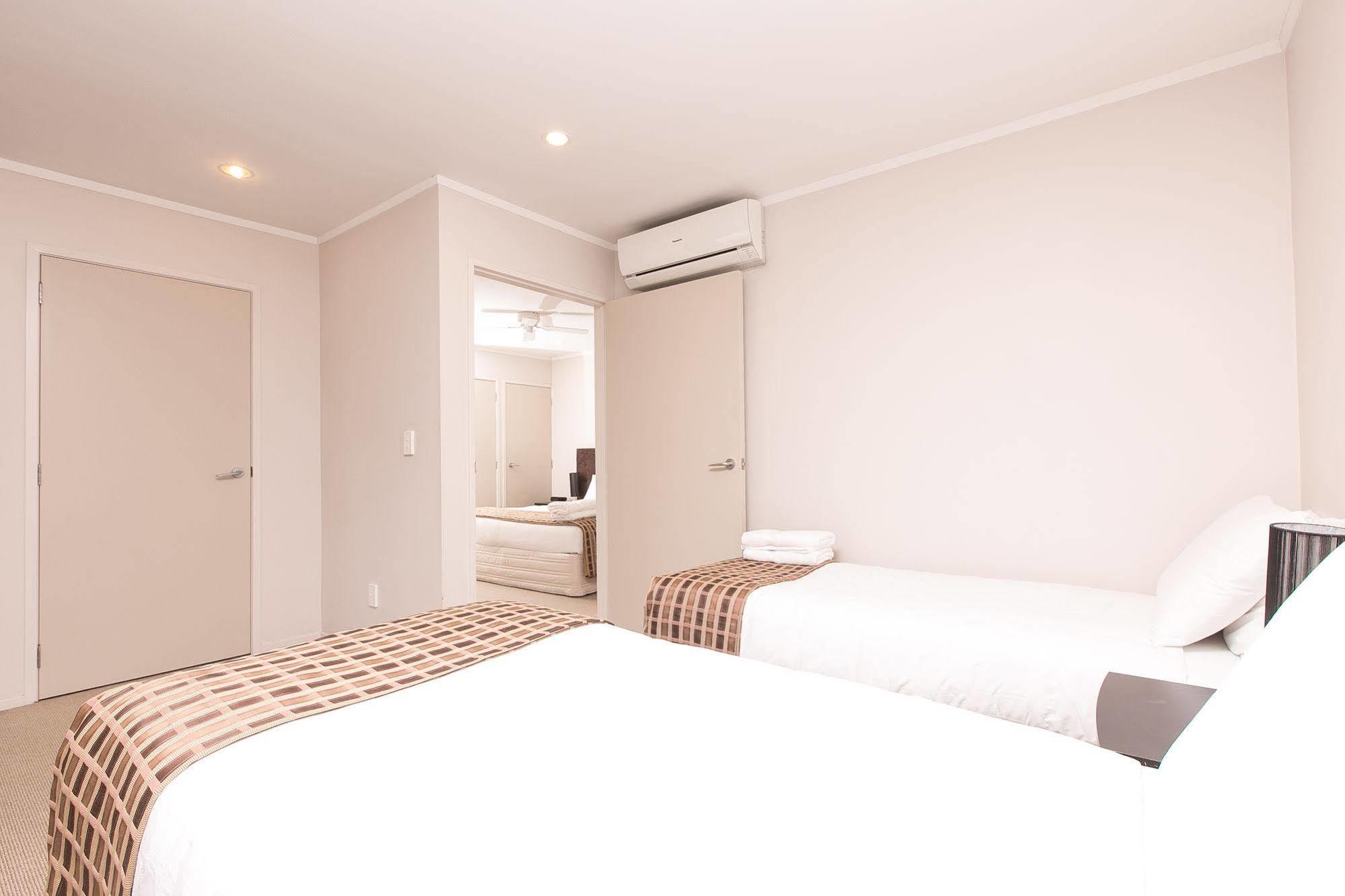Parkview Motor Inn Pukekohe Eksteriør bilde